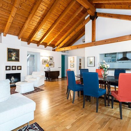 A Casa Nuccia Mansarda By Holiday Solutions Como Eksteriør bilde