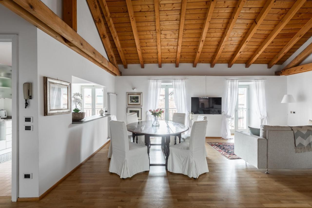 A Casa Nuccia Mansarda By Holiday Solutions Como Eksteriør bilde