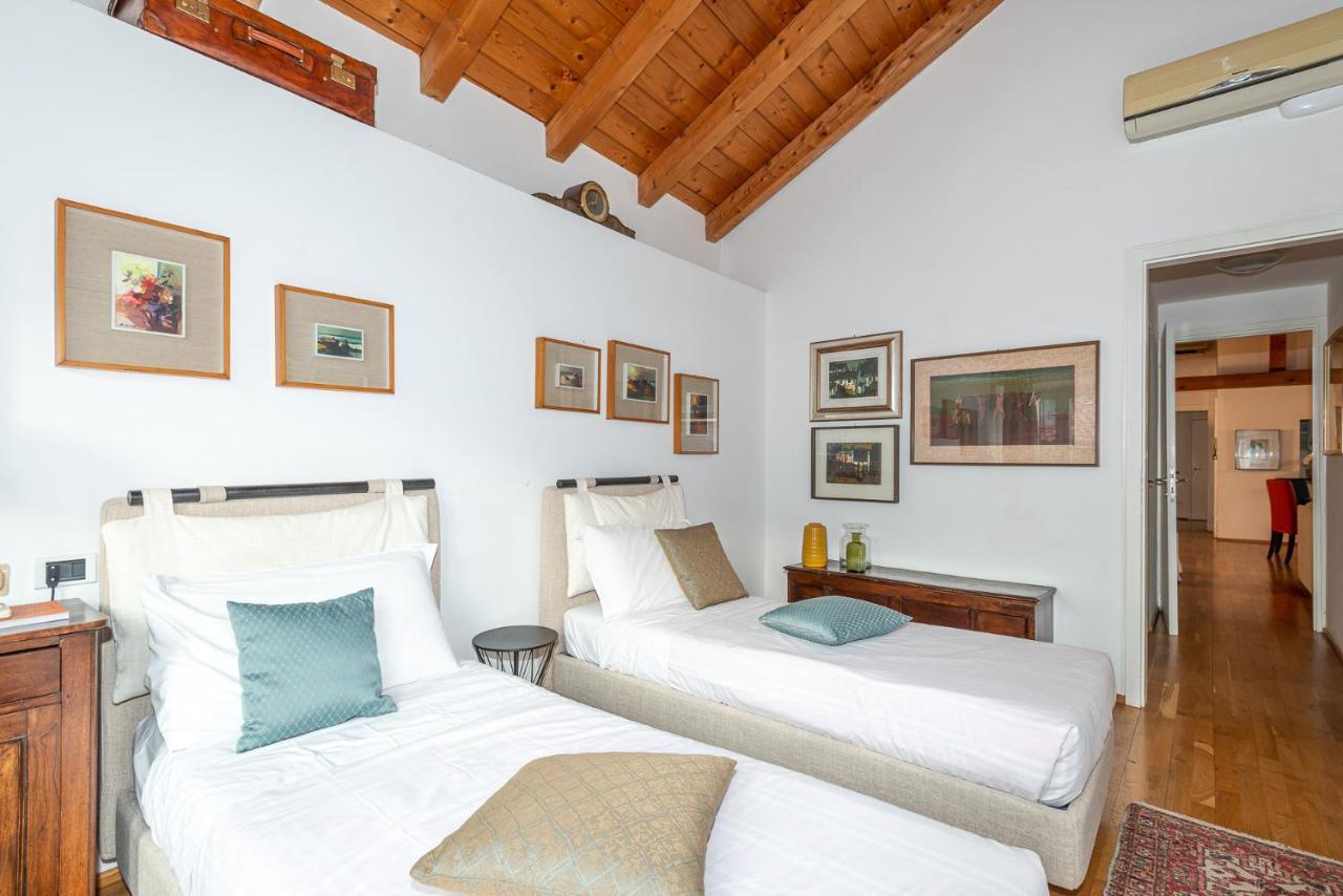 A Casa Nuccia Mansarda By Holiday Solutions Como Eksteriør bilde